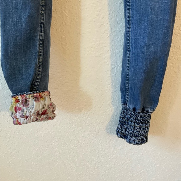 DESIGUAL Jeans. Say Something Nice Sz 26. Preloved. Stretch. Embroidery. - Picture 10 of 13